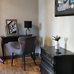 Podcienie Z Tarasem Old Town Appartement *