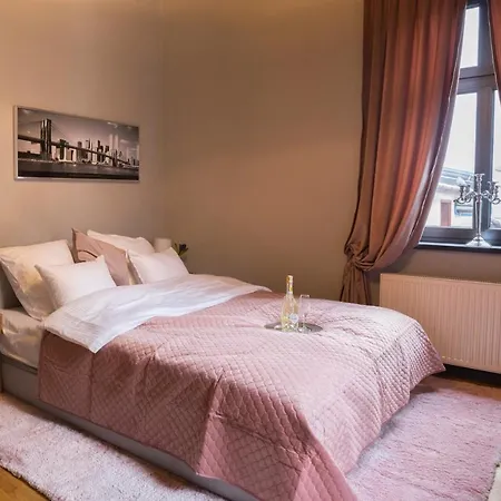 Podcienie Z Tarasem Old Town Apartment Bielsko-Biala
