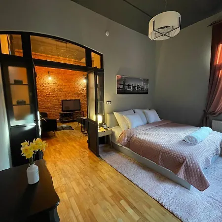 Apartment Podcienie Z Tarasem Old Town Bielsko-Biala
