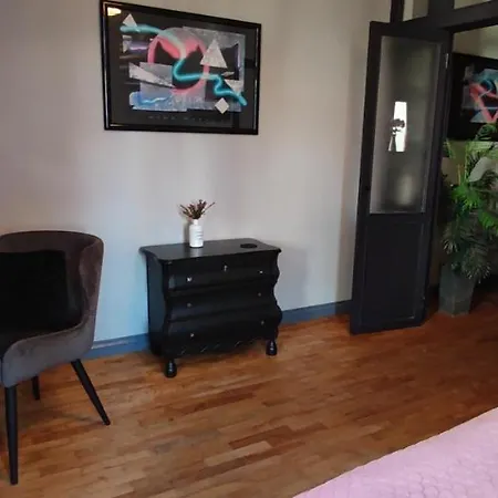 Podcienie Z Tarasem Old Town Apartamento *