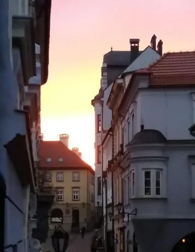 Podcienie Z Tarasem Old Town