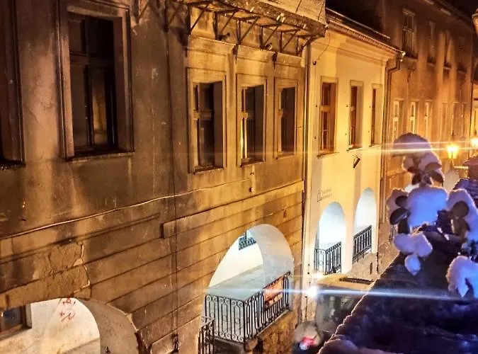 Podcienie Z Tarasem Old Town