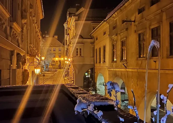 Podcienie Z Tarasem Old Town Apartmán Bílsko-Bělá