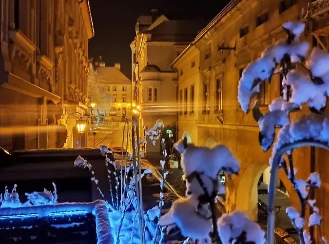 Podcienie Z Tarasem Old Town Bílsko-Bělá